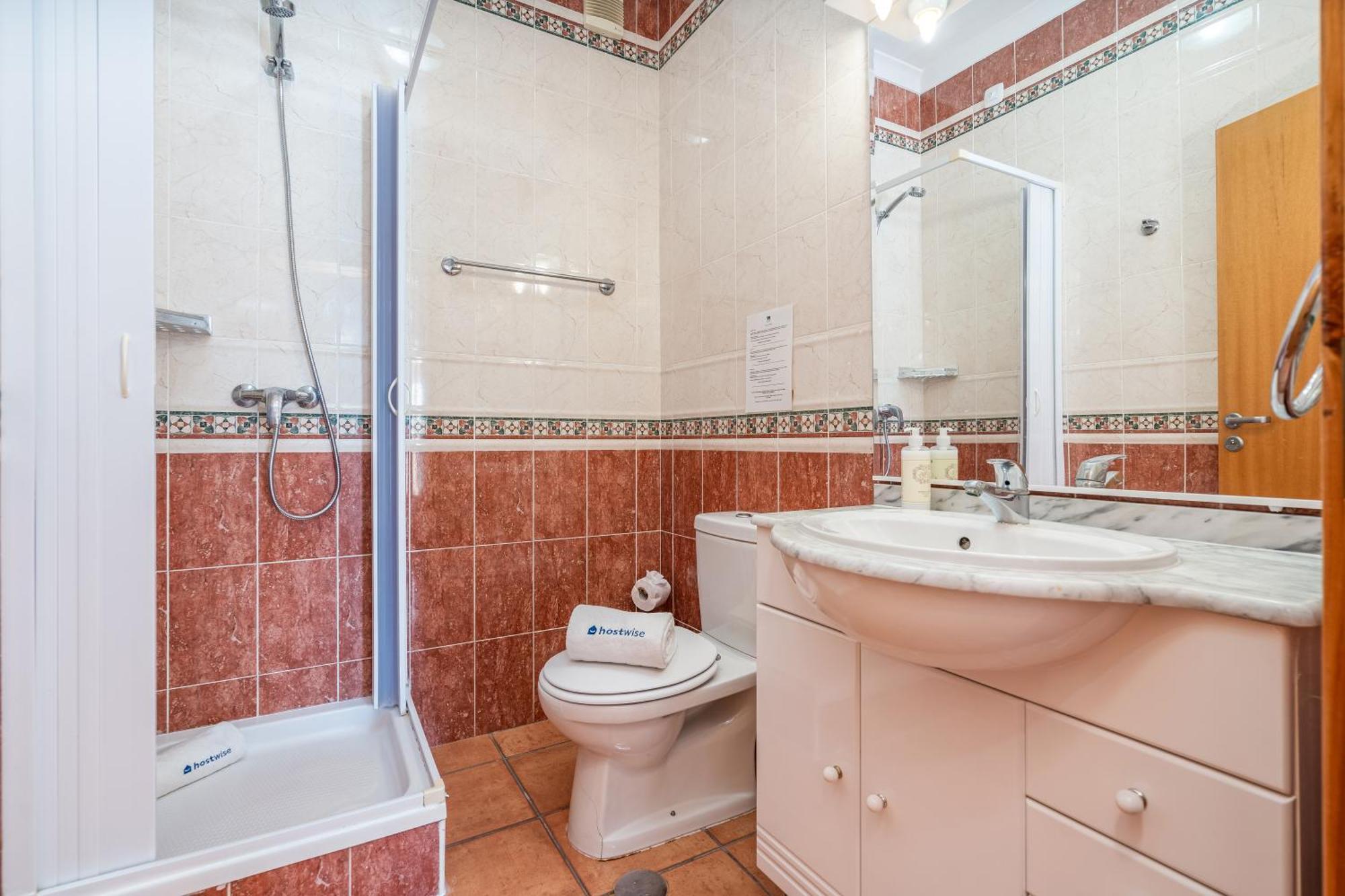 Appartement Host Wise - Bright & Stylish Flat With Pool Lagos